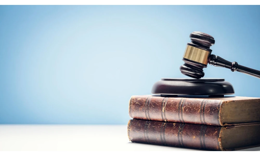 How A Divorce Lawyer In Arlington Handles Complex Property Disputes